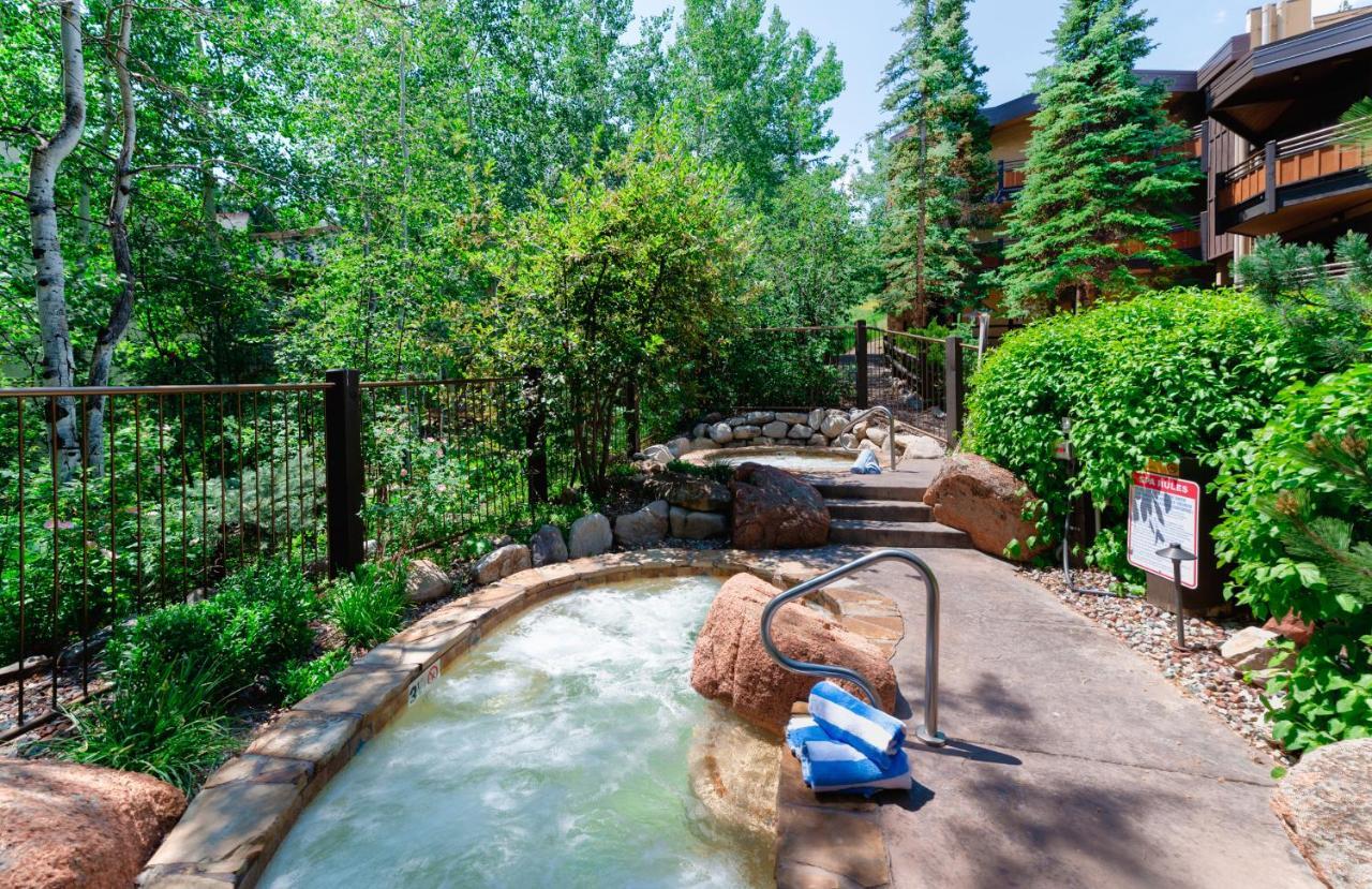 Laurelwood Condominiums 105 Сноумас Вилидж Екстериор снимка